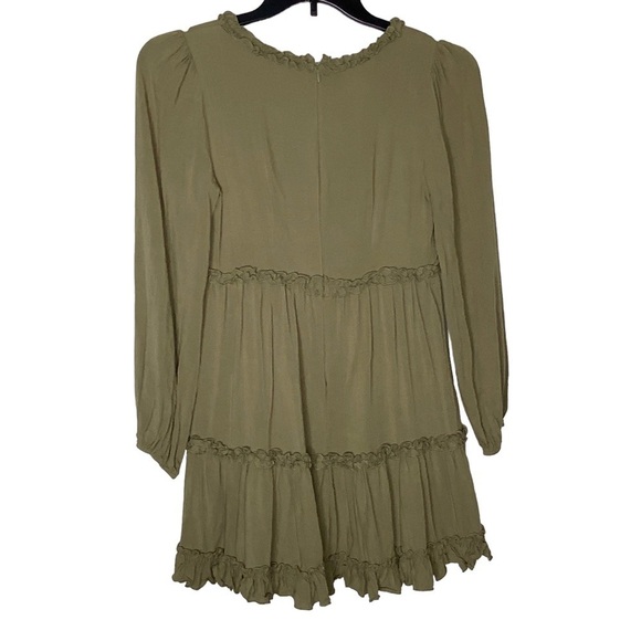 Forever 21 olive green mini dress with V neckline. Size S - Picture 3 of 4